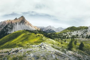 Łóżko Lublin: Wyjątkowe meble do sypialni pełne komfortu i elegancji, niezastąpione rozwiązanie dla Twojego snu!